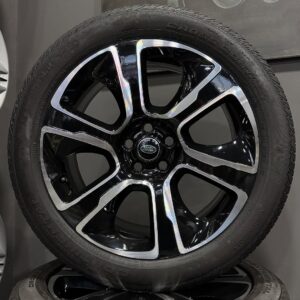 Range Rover Wheels and Tires
