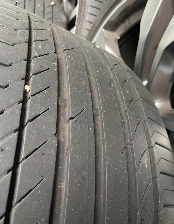 IMG_1987.jpeg BMW WHEELS AND TIRES