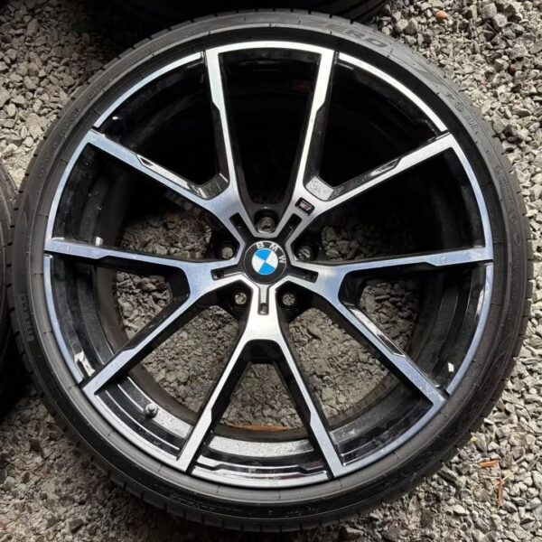 BMW 728M OEM Wheels & Tires