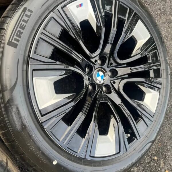 20” Style 906M Wheels