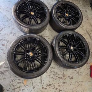 Porsche Cayenne GTS TURBO 21" Wheels
